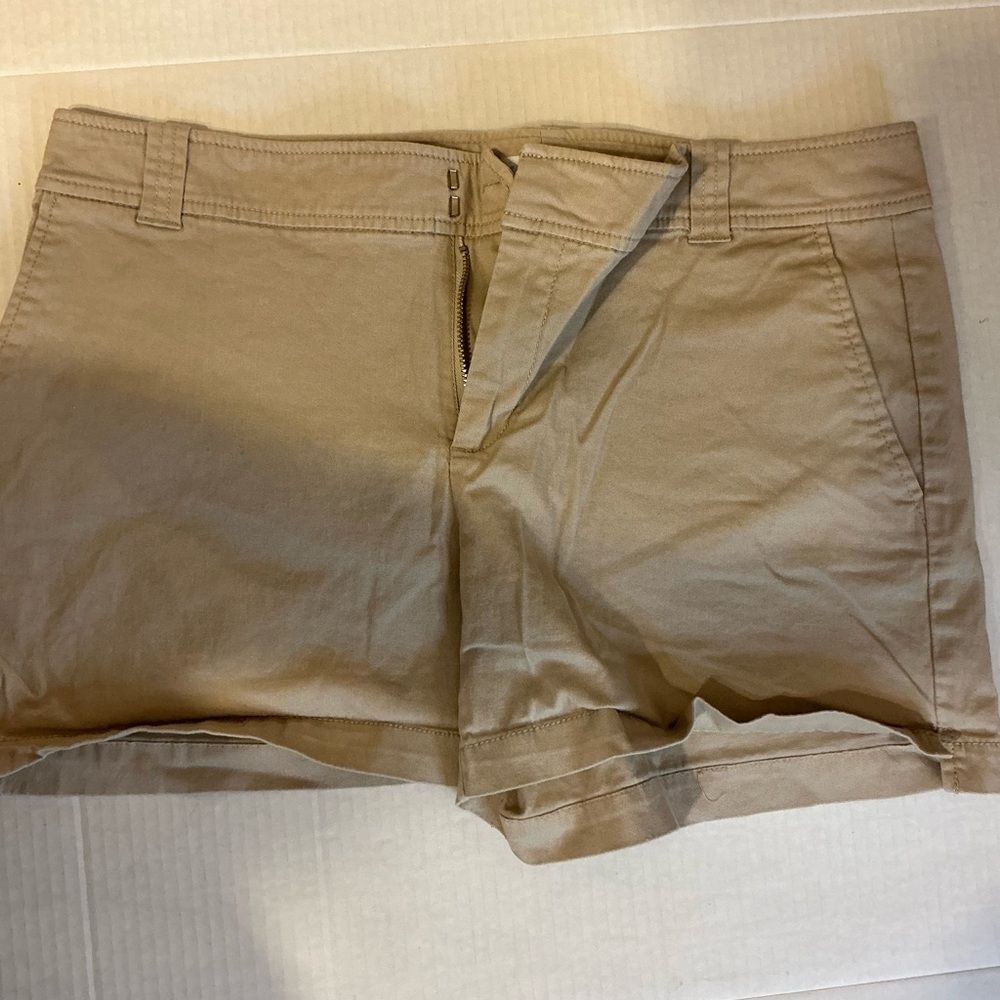 New York & Company Women's Khaki Shorts